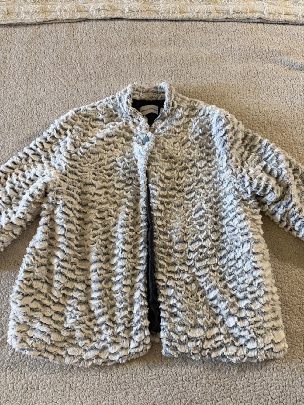 Alfred Dunner Light Gray Faux Fur Textured Jacket Size 14